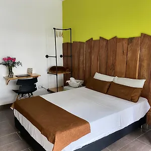 Rivière Boutique Hotel