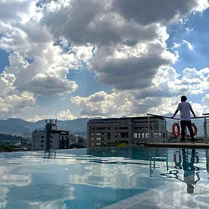 Con Piscina Medellín