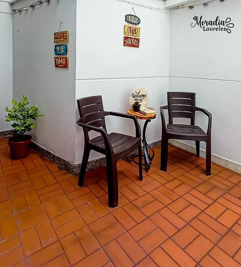 Ferienwohnung Moradia Laureles Medellín Privatunterkunft