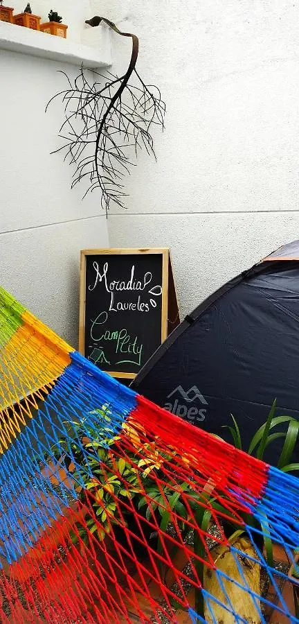 Ferienwohnung Moradia Laureles Medellín Privatunterkunft