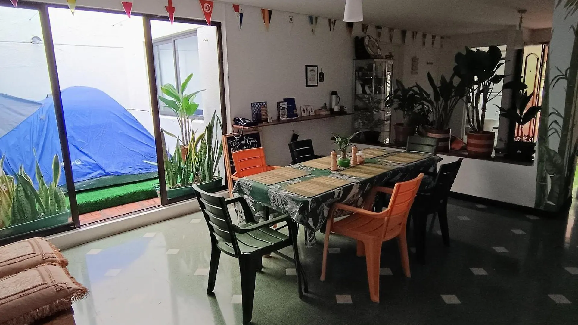Privatunterkunft Ferienwohnung Moradia Laureles Medellín